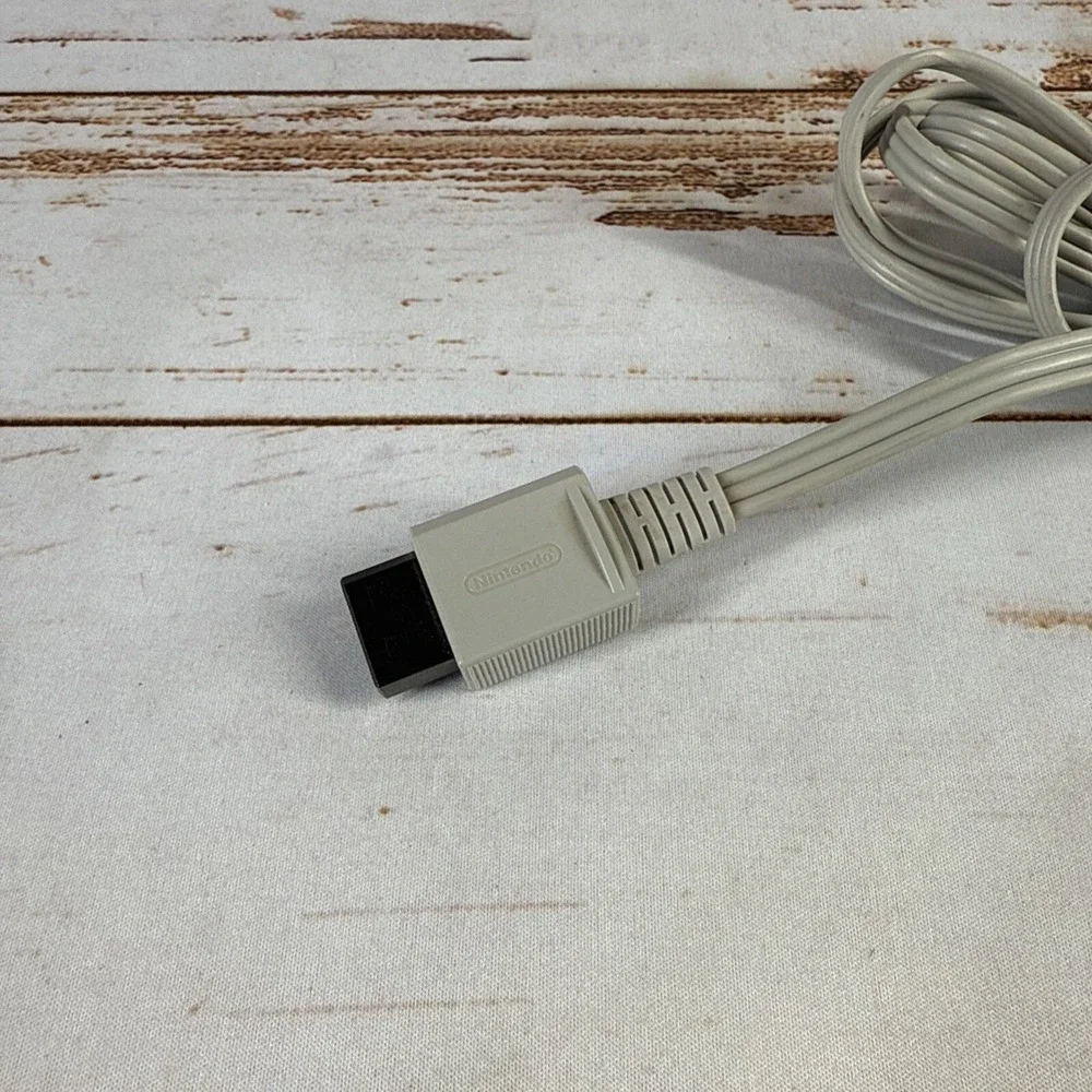 Nintendo Wii OEM AV Adapter Cable RVL009 Red Yellow White Used
